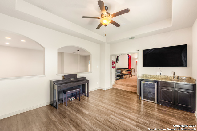 Listing photo id 26 for 26339 Hackney Ln