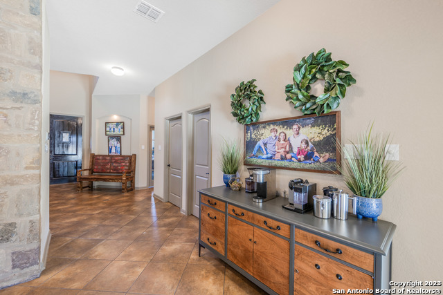 Listing photo id 1 for 26339 Hackney Ln