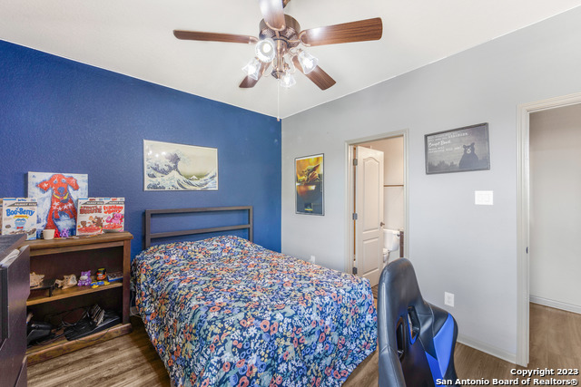 Listing photo id 32 for 26339 Hackney Ln