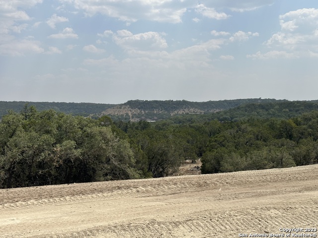 Details for 545 Sendera Valley Drive, Canyon Lake, TX 78133