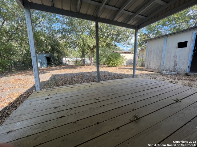 Image 19 of 19 For 206 Runge St