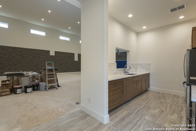Listing photo id 16 for 3015 Wellesley Key