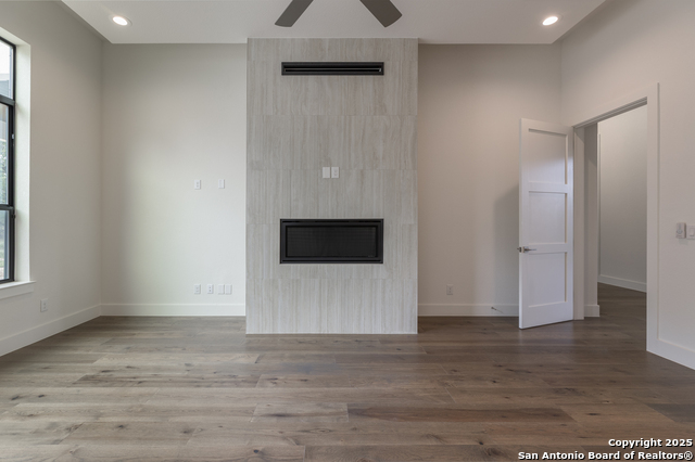 Listing photo id 7 for 3015 Wellesley Key