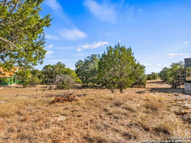 Image 7 of 25 For Lot 9 Ledgestone Trl