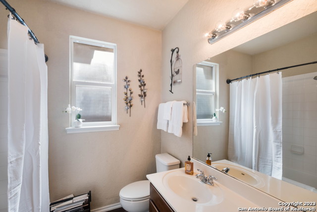 Image 8 of 19 For 12050 Texana Cove