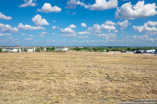 Image 18 of 29 For +-- 18 Acres Highway 181 Behind Stripes