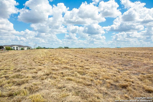 Image 27 of 29 For +-- 18 Acres Highway 181 Behind Stripes