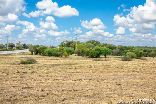 Image 29 of 29 For +-- 18 Acres Highway 181 Behind Stripes