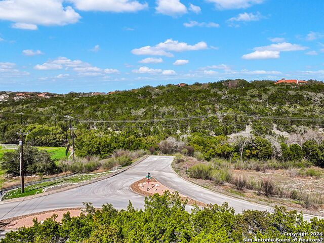 Image 16 of 16 For 502 Winding Ravine