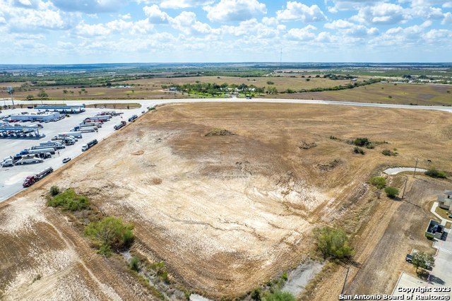 Image 7 of 29 For +-- 4.11 Acres Highway 181 Behind Stripes