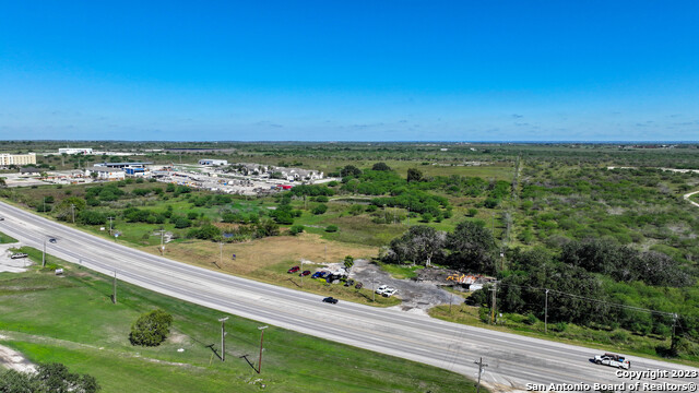 Image 11 of 11 For 4529 Us-181 S