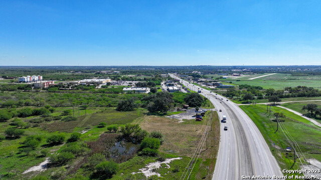 Image 8 of 11 For 4529 Us-181 S