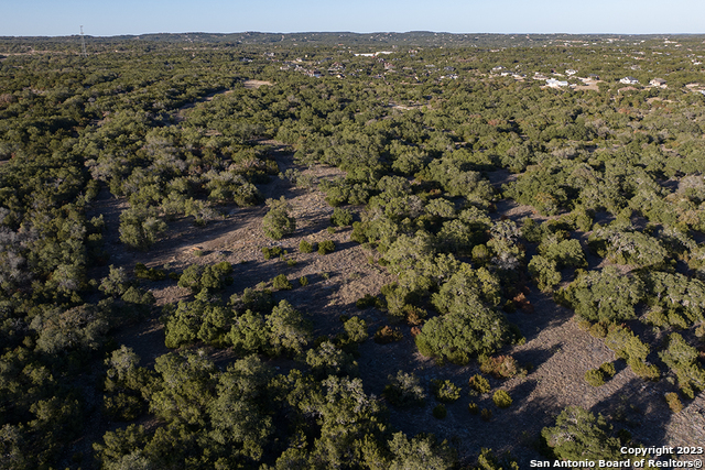 Listing photo id 2 for 1491 Cypress Cove Rd