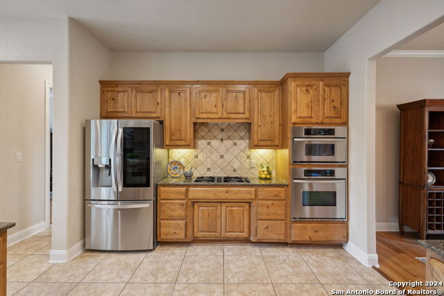 Listing photo id 11 for 12334 Montel