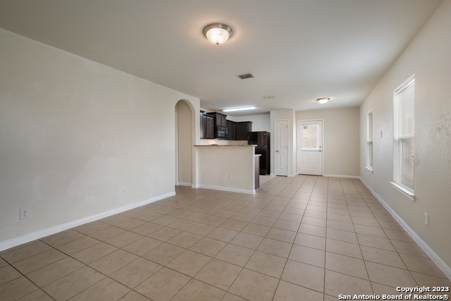 Image 3 of 23 For 7011 Capeshaw