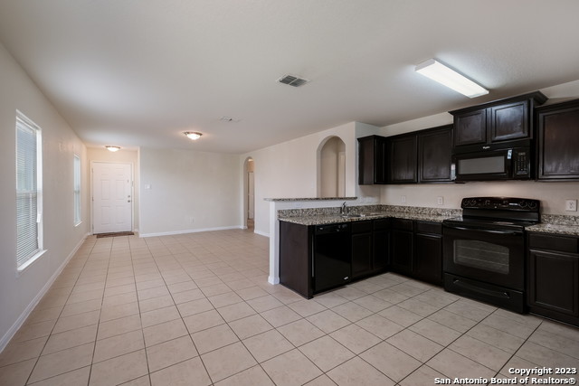 Image 7 of 23 For 7011 Capeshaw