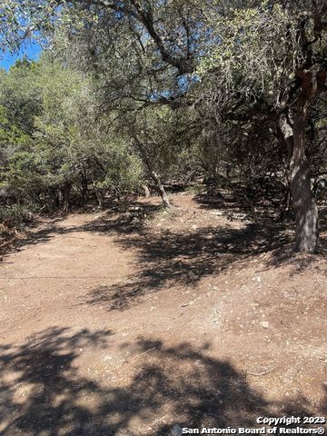Listing photo id 14 for 492 Dusty Saddle