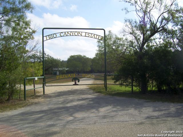 Image 14 of 25 For 000 Frio Canyon Loop