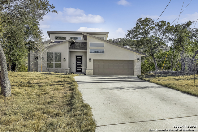 Image 11 of 30 For 864 Scenic Hills Dr