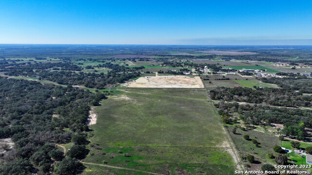 Image 9 of 42 For 6506 Us Highway 181 N