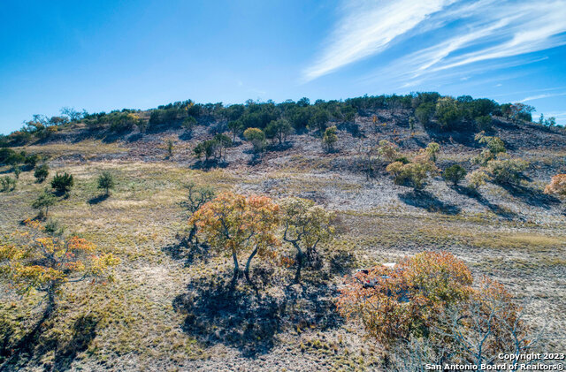 Image 7 of 25 For 538 Hidden Hills Ranch Rd