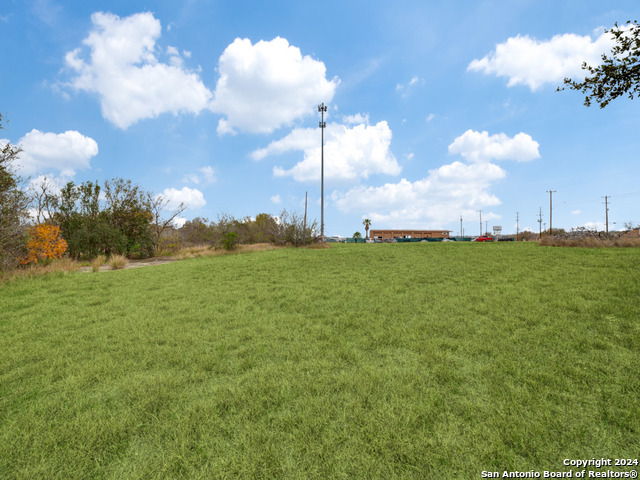 Image 10 of 14 For 9614 Marbach Rd