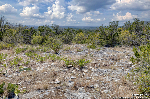 Image 18 of 25 For 1917 Ranch Road 3348