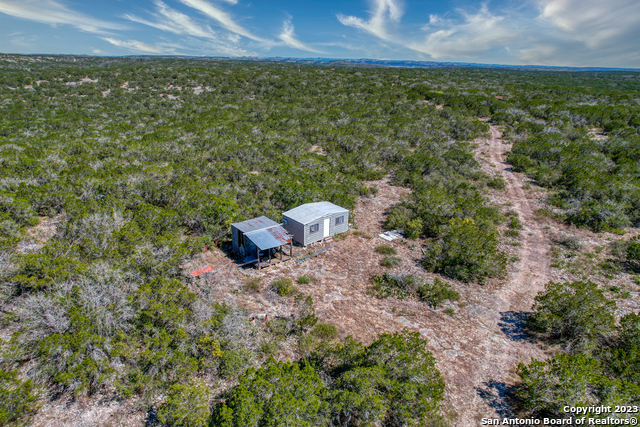 Image 8 of 25 For 1917 Ranch Road 3348