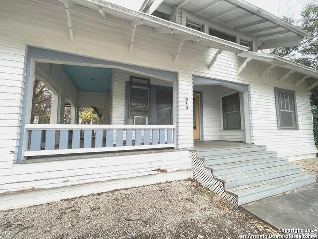 Image 2 of 23 For 210 Florida St