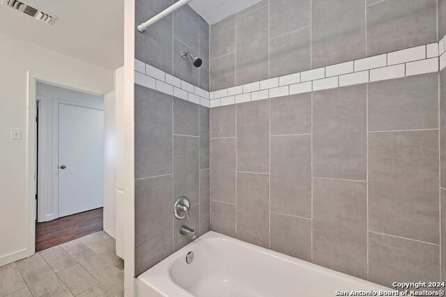 Image 7 of 11 For 616 Melrose St