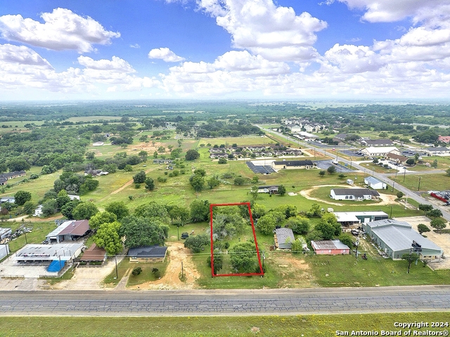 Details for 2315 Hwy 181, Floresville, TX 78114