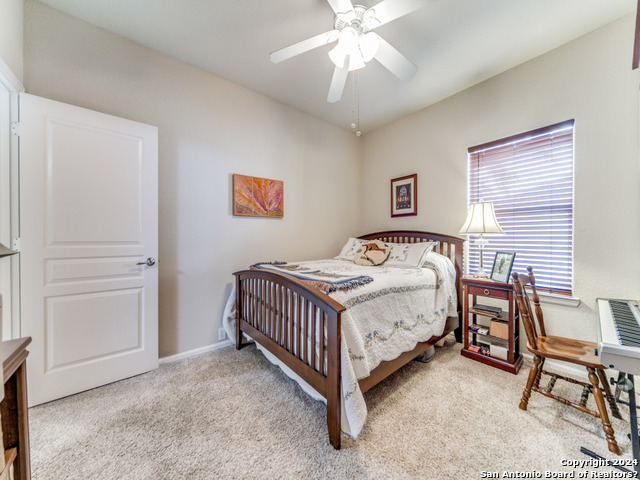 Image 24 of 33 For 12527 Cascade Hills