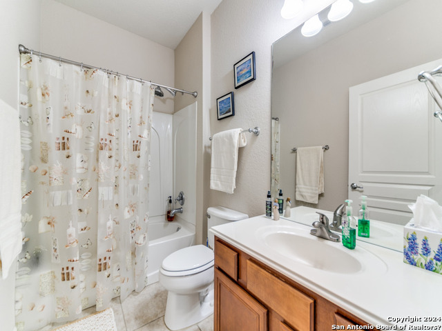 Image 26 of 33 For 12527 Cascade Hills