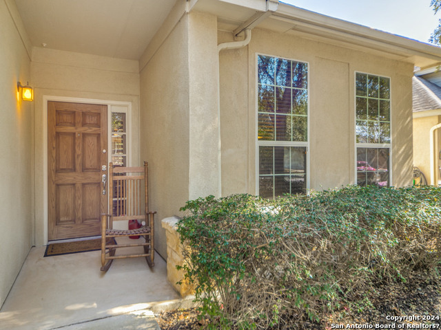 Image 4 of 33 For 12527 Cascade Hills