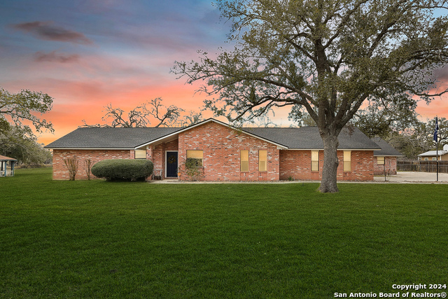 Details for 243 Eileen Dr, Pleasanton, TX 78064