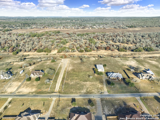 Listing photo id 5 for 213 Abrego Lake Dr