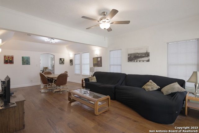 Image 4 of 32 For 126 Lucas St