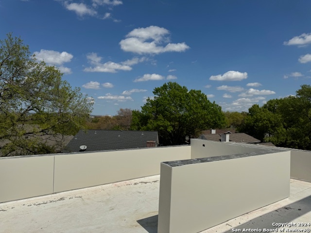 Listing photo id 9 for 235 Escondida Way