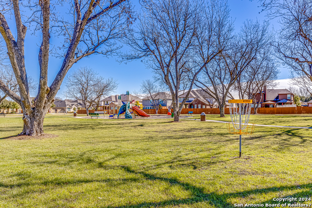 Image 35 of 35 For 511 Pecan Forest