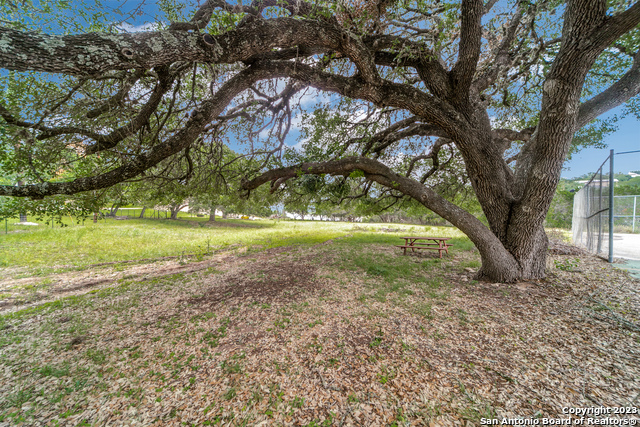 Image 25 of 26 For 726 Barbara Dr