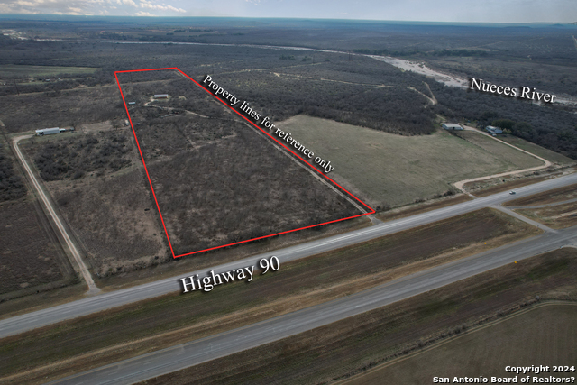 Listing photo id 18 for 6425 Us Highway 90 W