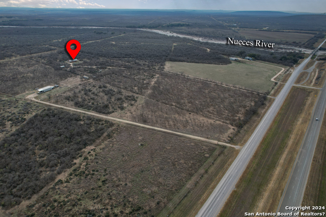 Listing photo id 19 for 6425 Us Highway 90 W