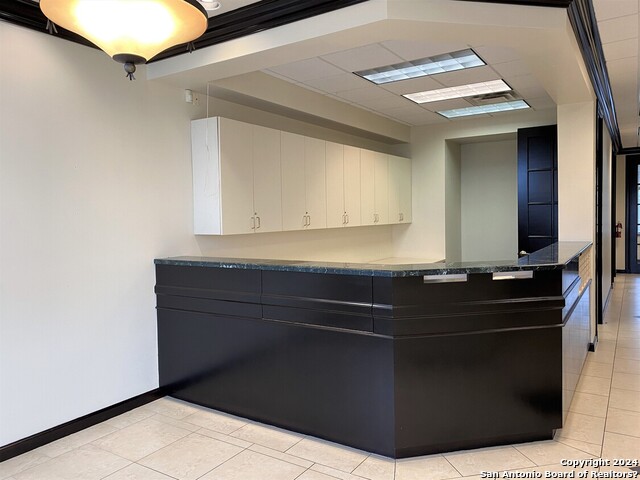 Listing photo id 2 for 18720 Stone Oak Pkwy