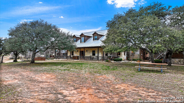 Details for 1900 Granite Springs Dr, Fredericksburg, TX 78624