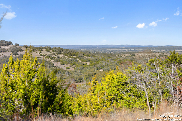 Image 6 of 19 For 780 Skyline Dr