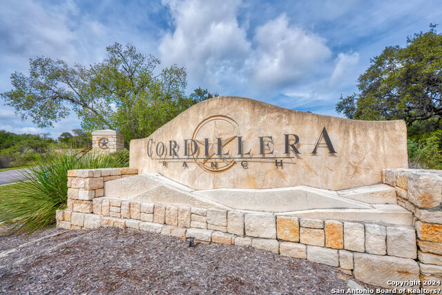 Details for 32 Las Campanas, Boerne, TX 78006