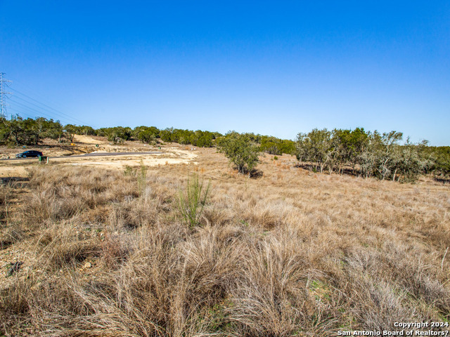 Image 8 of 23 For 833 Bell Canyon Way