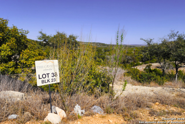 Image 1 of 21 For 10615 Kendall Canyon