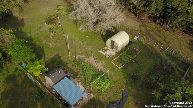 Image 10 of 49 For 579 Live Oak Tr