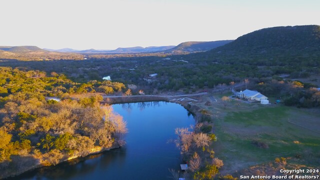 Image 6 of 49 For 579 Live Oak Tr